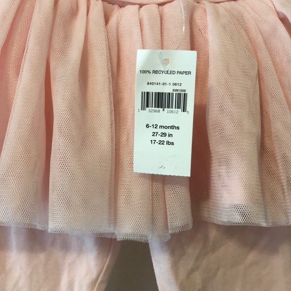 New Baby Gap legging with attached tutu - Picture 2 of 3